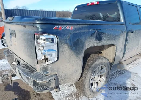 2017 Chevrolet Silverado 1500 1Lt z USA, uszkodzony, nr VIN 3GCUKREC9HG432192